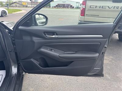 2022 Nissan Altima 2.5 SV   - Photo 24 - Schoolcraft, MI 49087