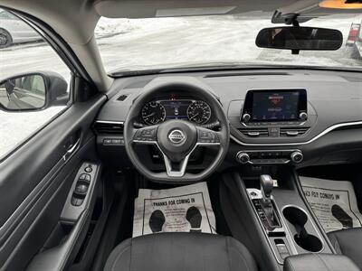 2022 Nissan Altima 2.5 SV   - Photo 18 - Schoolcraft, MI 49087