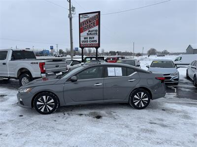 2022 Nissan Altima 2.5 SV Sedan