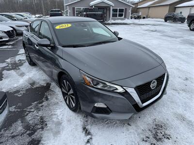2022 Nissan Altima 2.5 SV   - Photo 4 - Schoolcraft, MI 49087