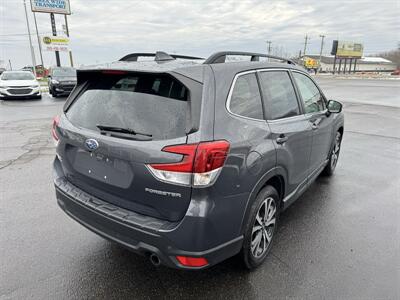 2021 Subaru Forester Limited   - Photo 3 - Schoolcraft, MI 49087