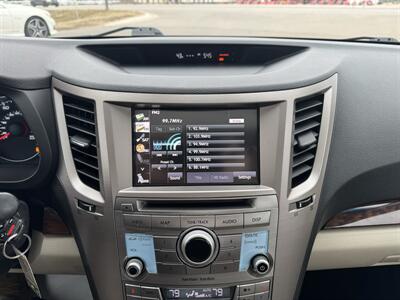 2013 Subaru Legacy 2.5i Limited   - Photo 14 - Schoolcraft, MI 49087