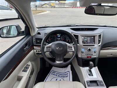 2013 Subaru Legacy 2.5i Limited   - Photo 18 - Schoolcraft, MI 49087