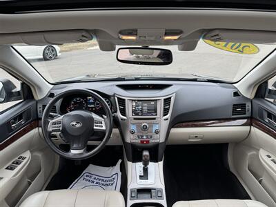 2013 Subaru Legacy 2.5i Limited   - Photo 17 - Schoolcraft, MI 49087