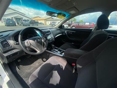2013 Nissan Altima 2.5 SV   - Photo 25 - Schoolcraft, MI 49087