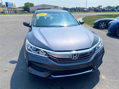2017 Honda Accord LX   - Photo 3 - Schoolcraft, MI 49087