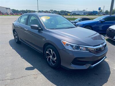 2017 Honda Accord LX   - Photo 2 - Schoolcraft, MI 49087