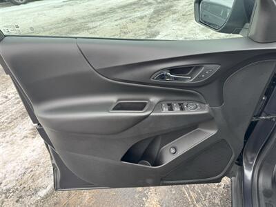 2022 Chevrolet Equinox LT   - Photo 6 - Schoolcraft, MI 49087