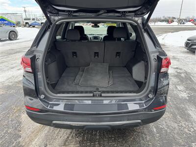 2022 Chevrolet Equinox LT   - Photo 21 - Schoolcraft, MI 49087