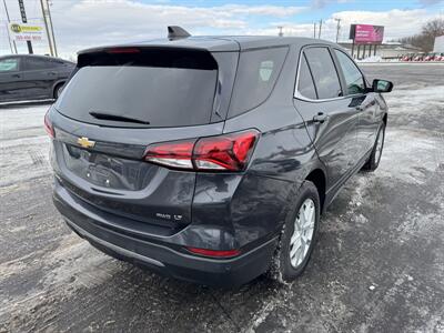 2022 Chevrolet Equinox LT   - Photo 3 - Schoolcraft, MI 49087
