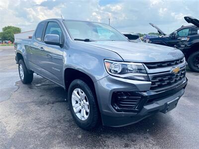 2022 Chevrolet Colorado LT   - Photo 2 - Schoolcraft, MI 49087
