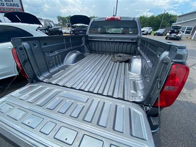 2022 Chevrolet Colorado LT   - Photo 16 - Schoolcraft, MI 49087