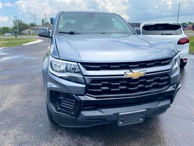 2022 Chevrolet Colorado LT   - Photo 3 - Schoolcraft, MI 49087