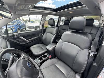 2015 Subaru Forester 2.0XT Touring   - Photo 10 - Schoolcraft, MI 49087