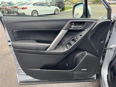 2015 Subaru Forester 2.0XT Touring   - Photo 6 - Schoolcraft, MI 49087