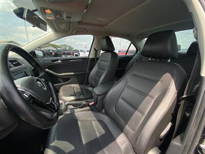 2016 Volkswagen Jetta 1.8T SEL   - Photo 32 - Schoolcraft, MI 49087