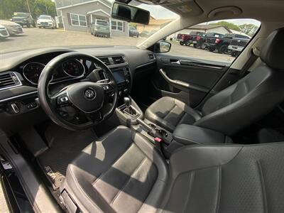 2016 Volkswagen Jetta 1.8T SEL   - Photo 31 - Schoolcraft, MI 49087