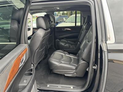 2019 Cadillac Escalade ESV Luxury - Photo 24 - Schoolcraft, MI 49087