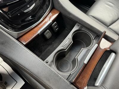 2019 Cadillac Escalade ESV Luxury - Photo 17 - Schoolcraft, MI 49087