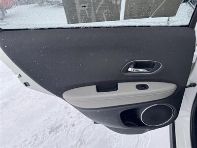 2019 Honda HR-V EX   - Photo 18 - Schoolcraft, MI 49087