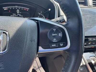 2017 Honda CR-V Touring   - Photo 10 - Schoolcraft, MI 49087