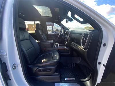 2020 Chevrolet Silverado 2500HD High Country   - Photo 13 - Schoolcraft, MI 49087