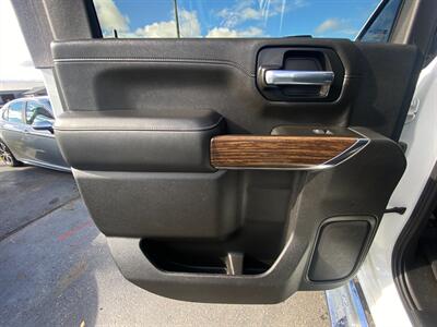 2020 Chevrolet Silverado 2500HD High Country   - Photo 22 - Schoolcraft, MI 49087