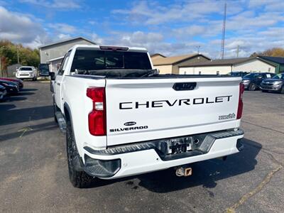 2020 Chevrolet Silverado 2500HD High Country   - Photo 7 - Schoolcraft, MI 49087
