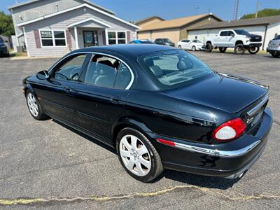 2005 Jaguar X-Type 3.0L   - Photo 10 - Schoolcraft, MI 49087