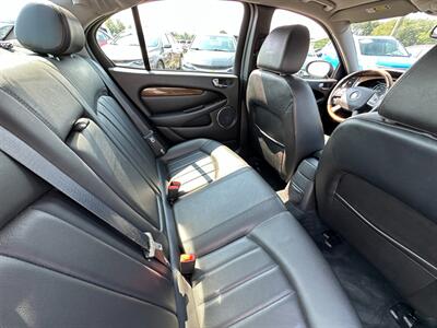 2005 Jaguar X-Type 3.0L   - Photo 24 - Schoolcraft, MI 49087