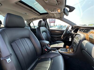 2005 Jaguar X-Type 3.0L   - Photo 14 - Schoolcraft, MI 49087
