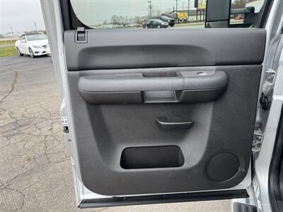 2014 Chevrolet Silverado 2500HD LT   - Photo 17 - Schoolcraft, MI 49087