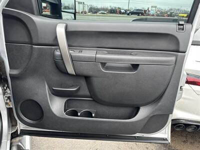 2014 Chevrolet Silverado 2500HD LT   - Photo 23 - Schoolcraft, MI 49087