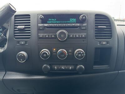 2014 Chevrolet Silverado 2500HD LT   - Photo 13 - Schoolcraft, MI 49087