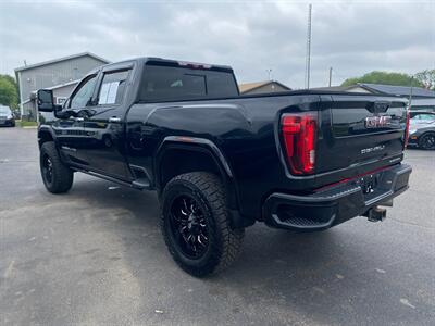 2020 GMC Sierra 2500HD Denali   - Photo 5 - Schoolcraft, MI 49087
