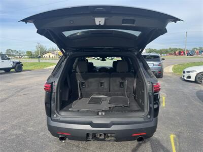 2023 Chevrolet Traverse LT Cloth   - Photo 26 - Schoolcraft, MI 49087