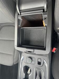 2023 Chevrolet Traverse LT Cloth   - Photo 18 - Schoolcraft, MI 49087