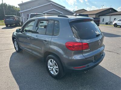 2016 Volkswagen Tiguan 2.0T S   - Photo 7 - Schoolcraft, MI 49087