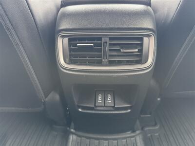 2022 Honda CR-V Hybrid Touring   - Photo 24 - Schoolcraft, MI 49087
