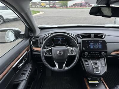 2022 Honda CR-V Hybrid Touring   - Photo 21 - Schoolcraft, MI 49087