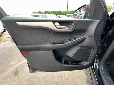 2020 Ford Escape Hybrid SE Sport   - Photo 29 - Schoolcraft, MI 49087