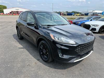 2020 Ford Escape Hybrid SE Sport   - Photo 2 - Schoolcraft, MI 49087