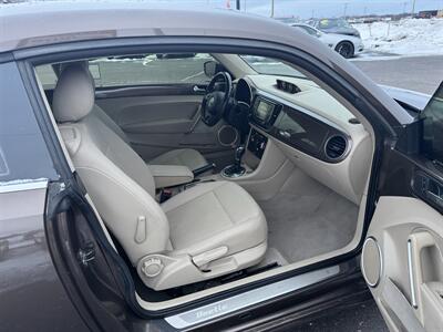 2014 Volkswagen Beetle TDI   - Photo 23 - Schoolcraft, MI 49087