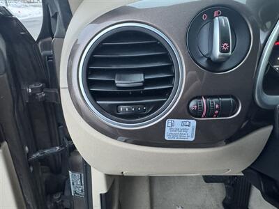 2014 Volkswagen Beetle TDI   - Photo 7 - Schoolcraft, MI 49087
