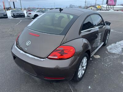 2014 Volkswagen Beetle TDI   - Photo 3 - Schoolcraft, MI 49087