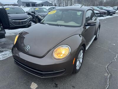 2014 Volkswagen Beetle TDI   - Photo 5 - Schoolcraft, MI 49087