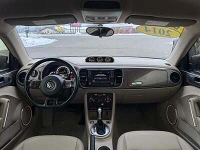 2014 Volkswagen Beetle TDI   - Photo 18 - Schoolcraft, MI 49087
