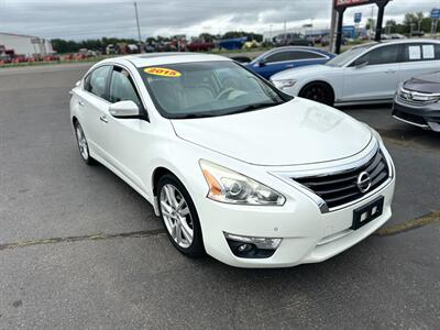 2015 Nissan Altima 3.5 SL   - Photo 2 - Schoolcraft, MI 49087