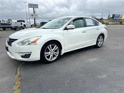 2015 Nissan Altima 3.5 SL   - Photo 4 - Schoolcraft, MI 49087