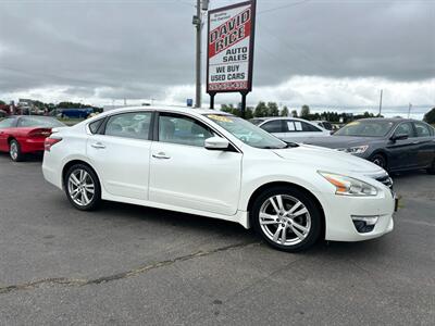 2015 Nissan Altima 3.5 SL   - Photo 1 - Schoolcraft, MI 49087